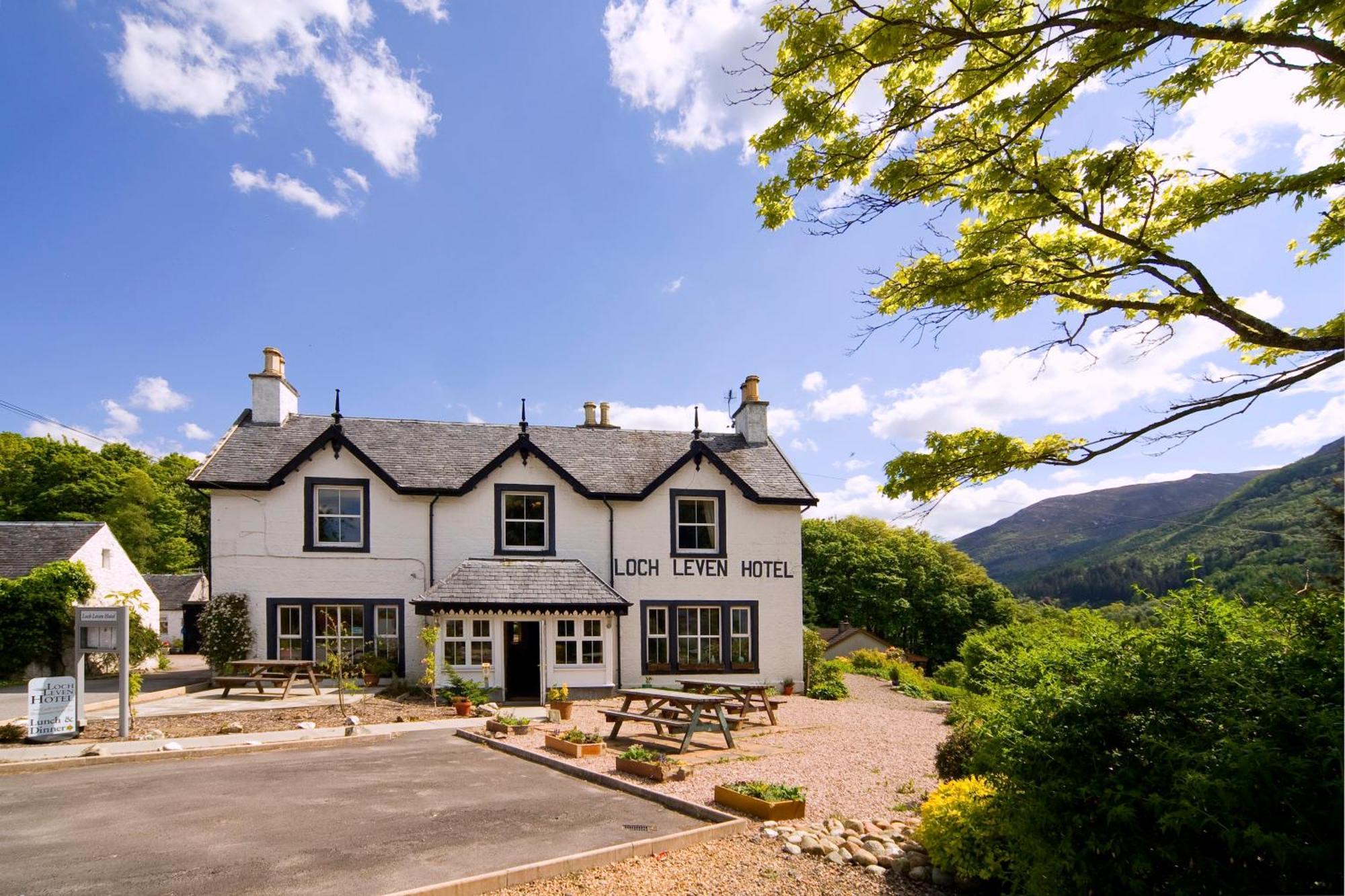 فندق ومصنع تقطير خمر لوك ليفين North Ballachulish المظهر الخارجي الصورة