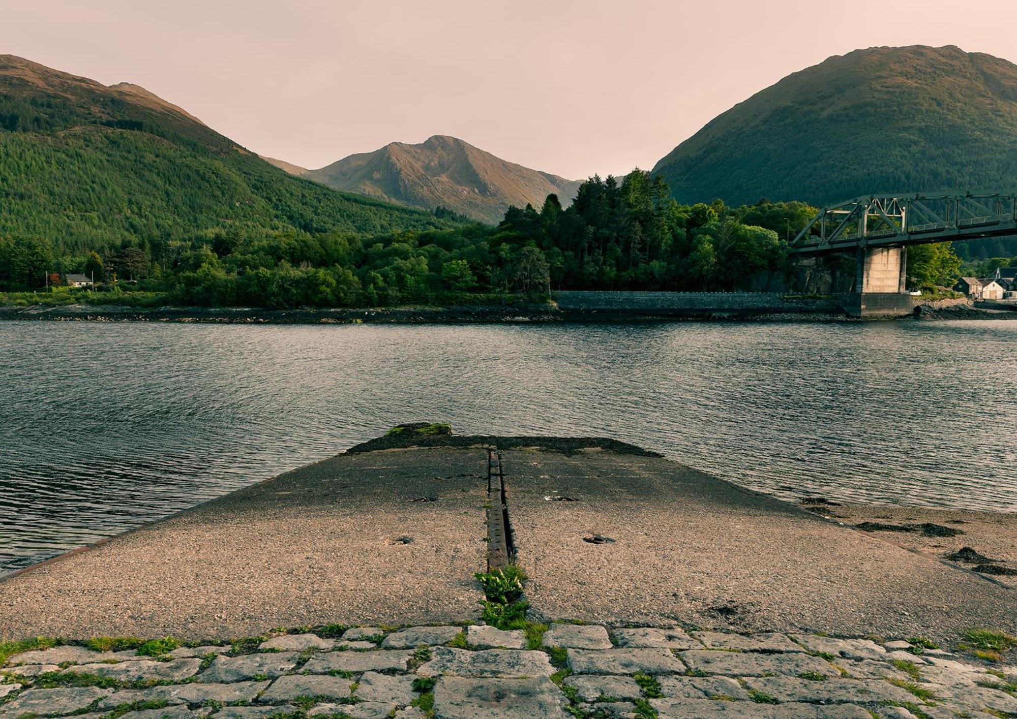 فندق ومصنع تقطير خمر لوك ليفين North Ballachulish المظهر الخارجي الصورة